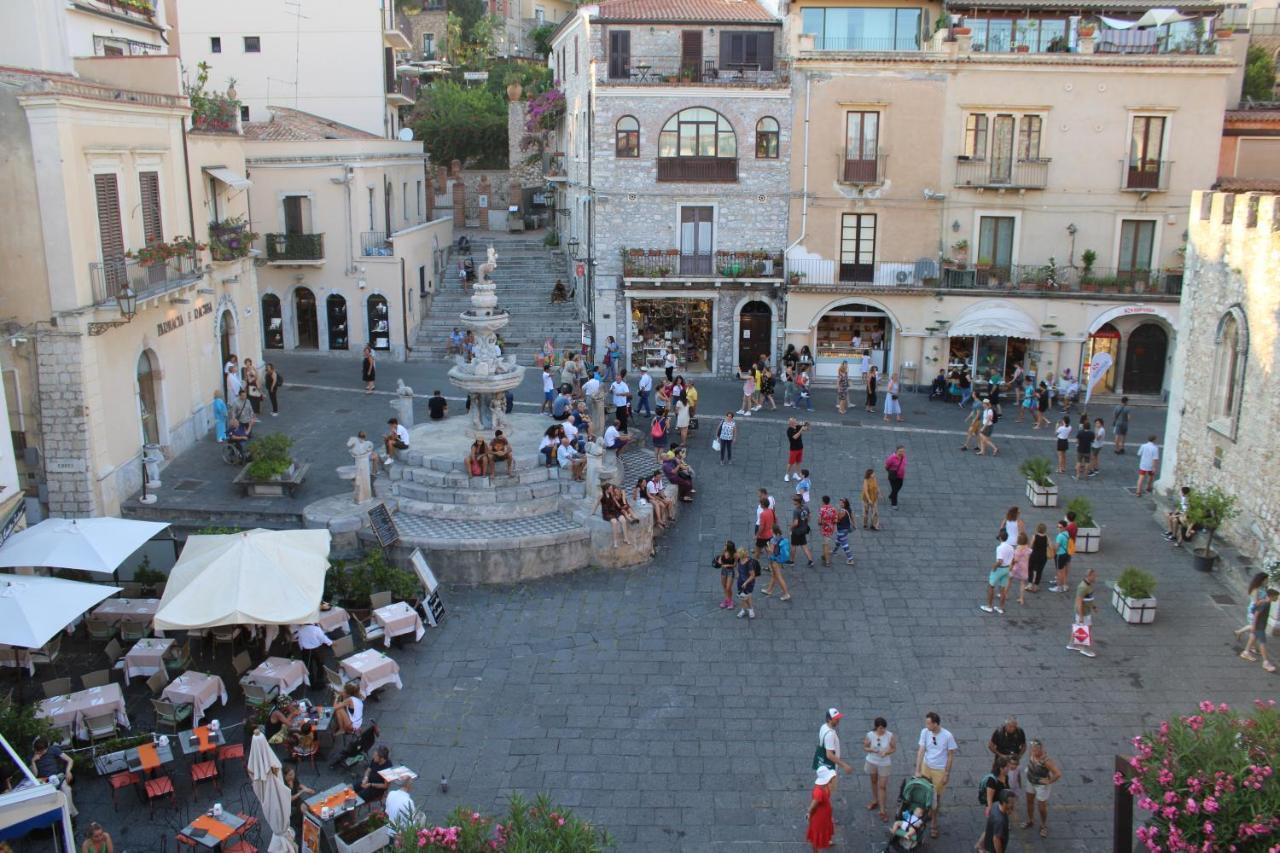 Casa Antica Savoia Lägenhet Taormina Exteriör bild